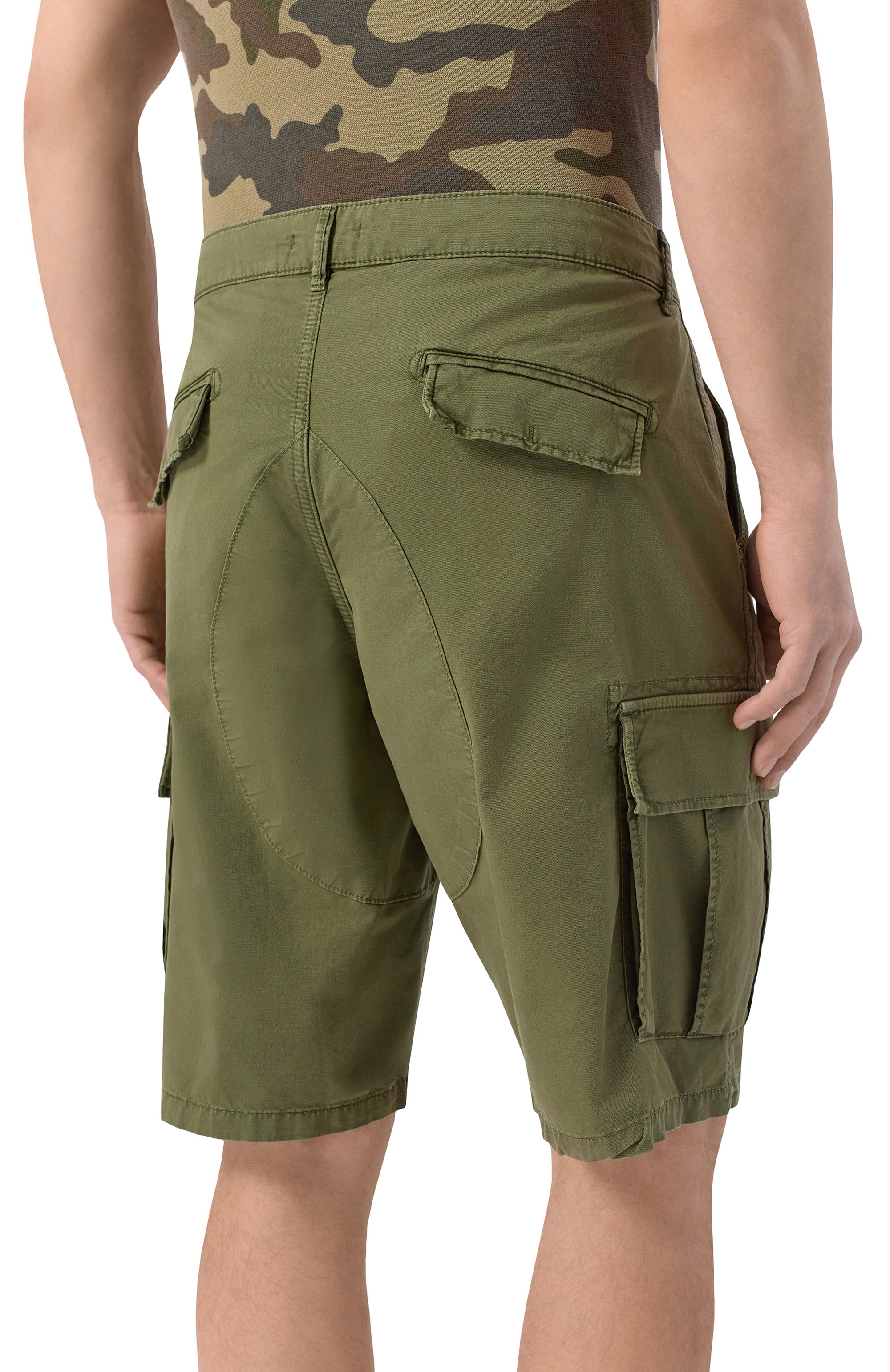 Хлопковые шорты AERONAUTICA MILITARE хаки цвета по цене 19800 руб., арт. BE0288UCT04332, фото 4 Хлопковые шорты AERONAUTICA MILITARE, арт. BE0288UCT04332, фото 4