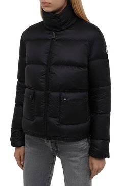 Женский пухови�к lannic MONCLER черного цвета, арт. G2-093-1A001-35-5396Q | Фото 3 (Кросс-КТ: Куртка, Пуховик; Рукава: Длинные; Женское Кросс-КТ: Пуховик-куртка; Материал внешний: Синтетический материал; Материал сплава: Проставлено; Стили: Спорт-шик; Материал подклада: Синтетический материал; Драгоценные камни: Проставлено; Длина (верхняя одежда): Короткие; Материал утеплителя: Пух и перо)