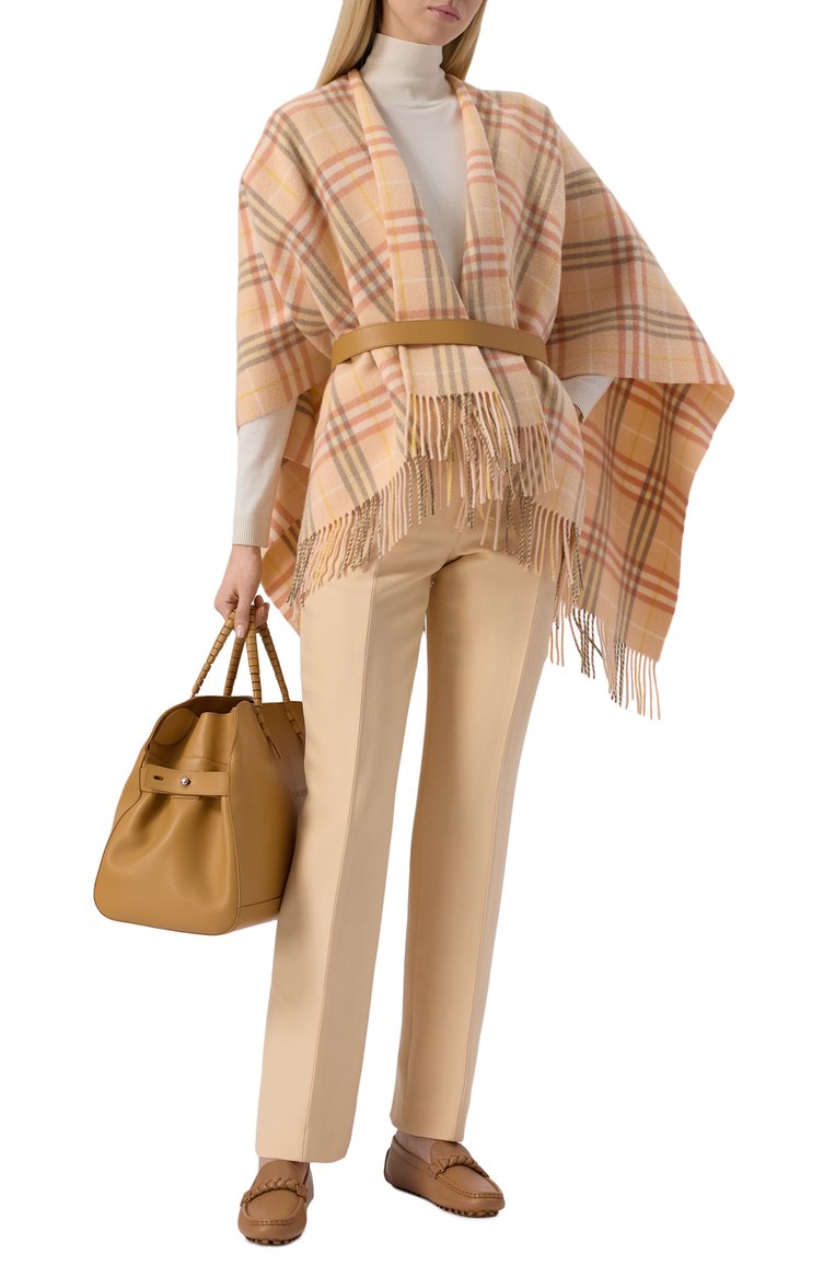 Женская пончо из шерсти и кашемира BURBERRY светло-розового цвета, арт. 8102990 | Фото 2 (Длина (верхняя одежда): До середины бедра; Материал внешний: Шерсть; Кросс-КТ: Куртка; Стили: Кэжуэл)