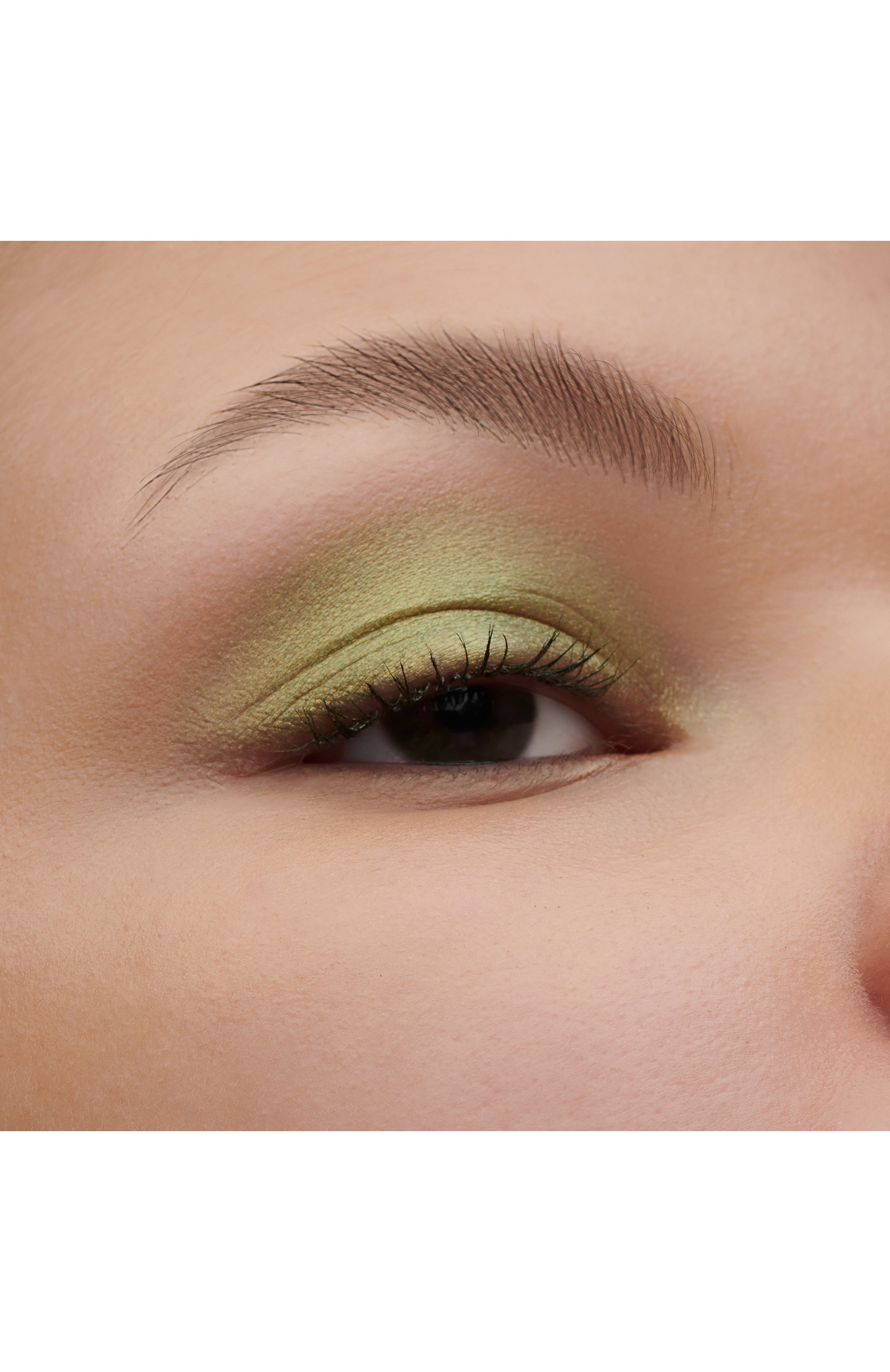 Тени для век sparkler eyeshadow holiday colour bizzare blizzard, оттенок jingle tingle (1,3g) MAC цвета по цене 2990 руб., арт. STXA-11, фото 5 Тени для век sparkler eyeshadow holiday colour bizzare blizzard, оттенок jingle tingle (1,3g) MAC, арт. STXA-11, фото 5