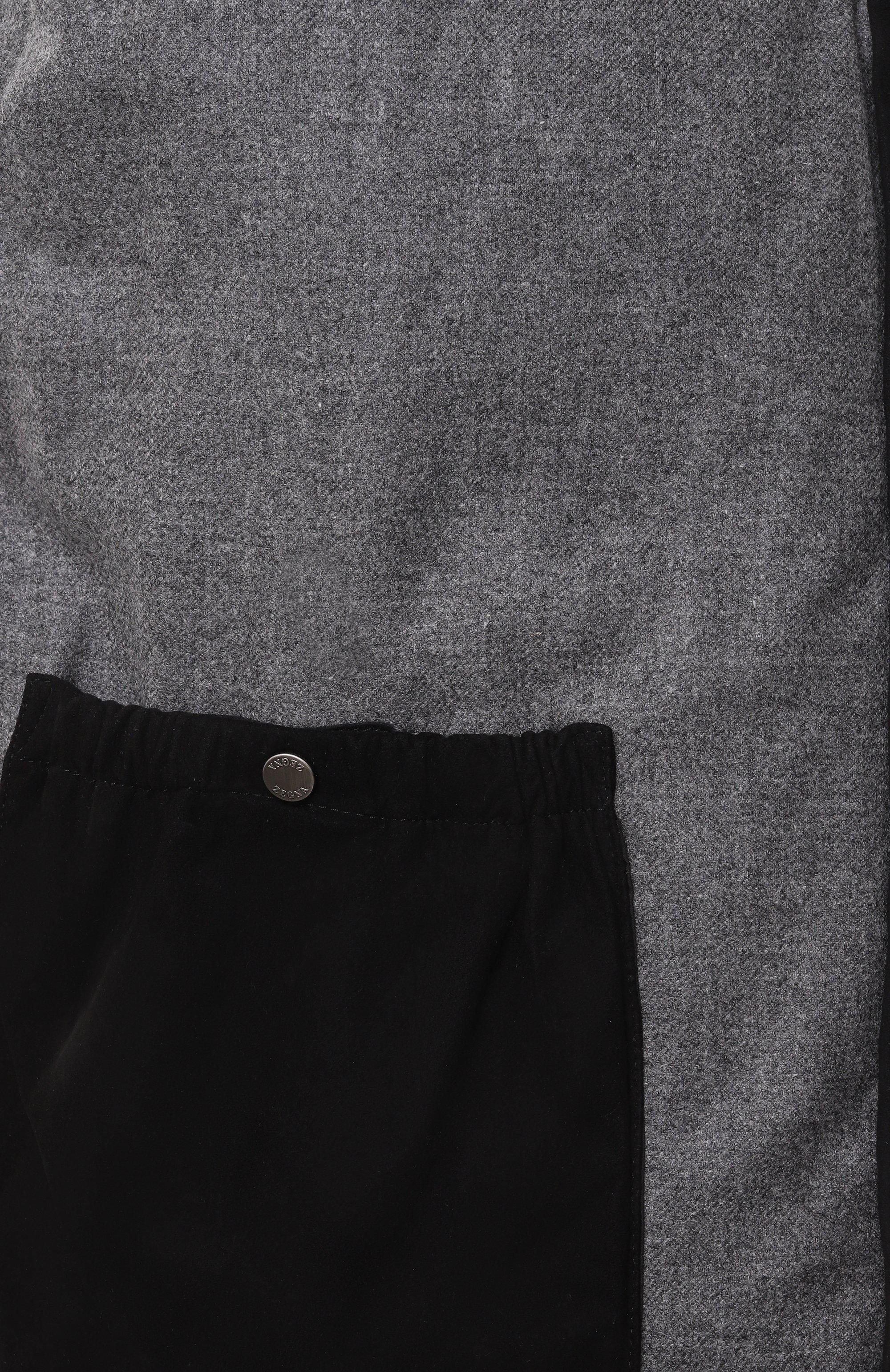 Замшевый жилет ZEGNA черного цвета по цене 834000 руб., арт. E184/UEPVMA8, фото 6 Замшевый жилет ZEGNA, арт. E184/UEPVMA8, фото 6