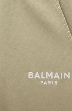 Детские хлопковые джоггеры BALMAIN хаки цвета, арт. BT6S00 | Фото 3 (Материал сплава: Проставлено; Нос: Не проставлено; Материал внешний: Хлопок; Мальчики Кросс-КТ: Джоггеры-одежда; Ростовка одежда: 10 - 11 лет | 140 - 146см, 12 лет | 152 см, 13 - 15 лет | 158 см, 8 лет | 128 см, 6 лет | 116 см)