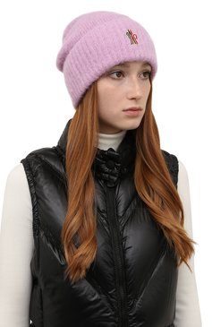 Женская шерстяная шапка MONCLER GRENOBLE розового цвета, арт. G2-098-3B000-02-M1126 | Фото 2 (Материал: Текстиль, Шерсть, Синтетический материал; Материал сплава: Проставлено; Нос: Не проставлено)