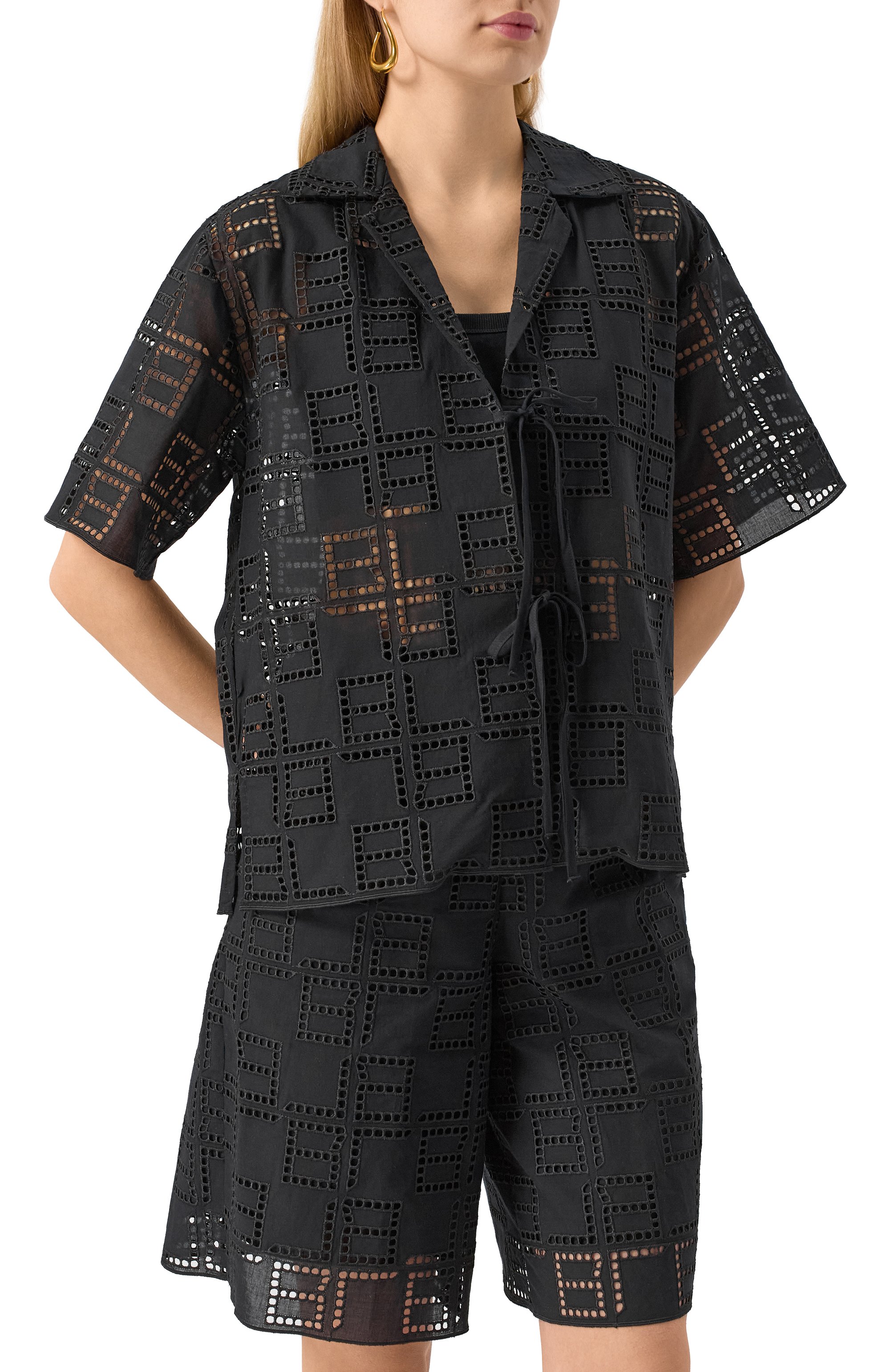 Рубашка BEATRICE .B черного цвета по цене 31000 руб., арт. 25FE4236NASHI, фото 3 Рубашка BEATRICE .B, арт. 25FE4236NASHI, фото 3