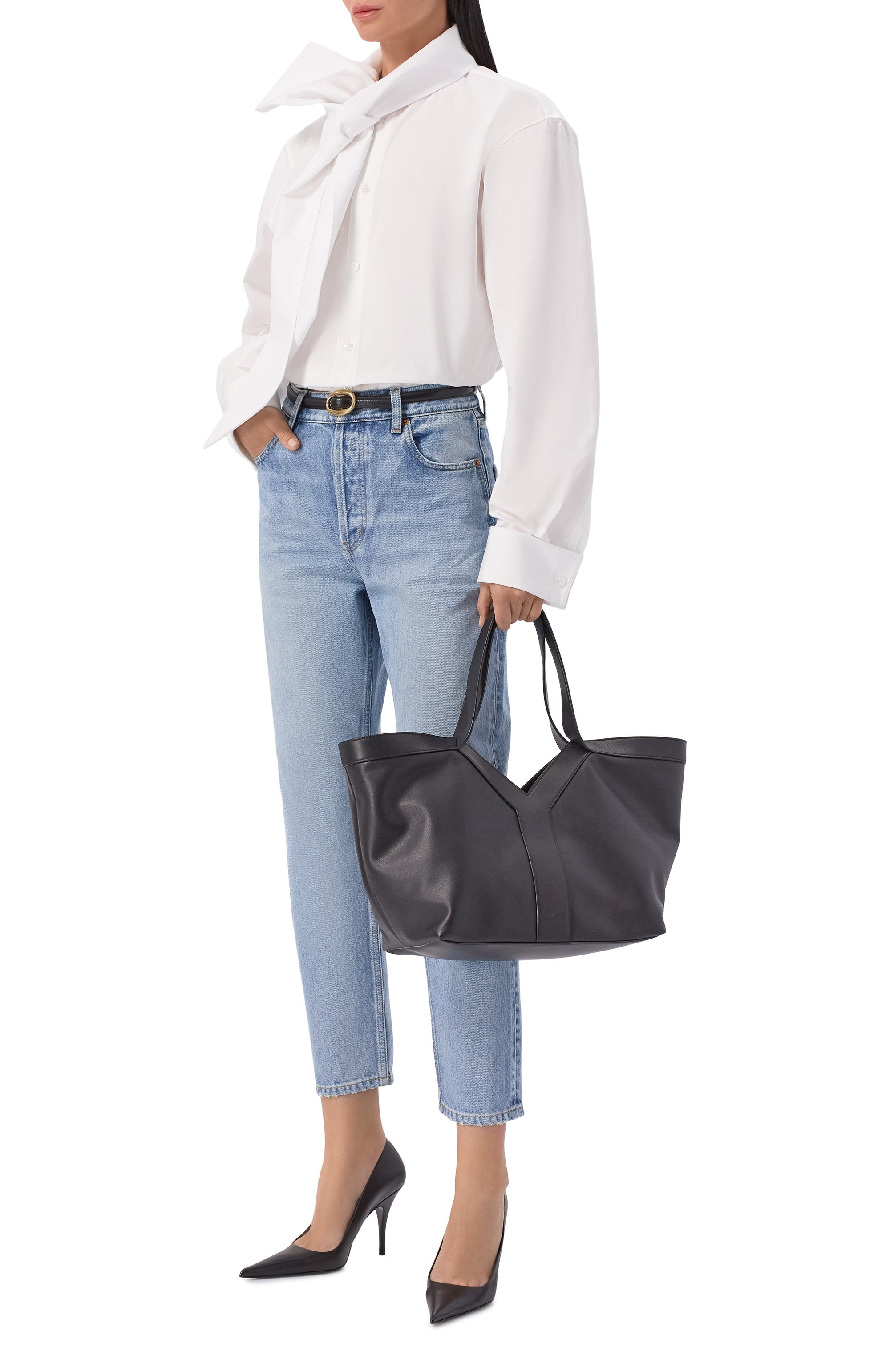 Сумка-тоут y small SAINT LAURENT черного цвета по цене 446500 руб., арт. 835274/AAEB3, фото 3 Сумка-тоут y small SAINT LAURENT, арт. 835274/AAEB3, фото 3