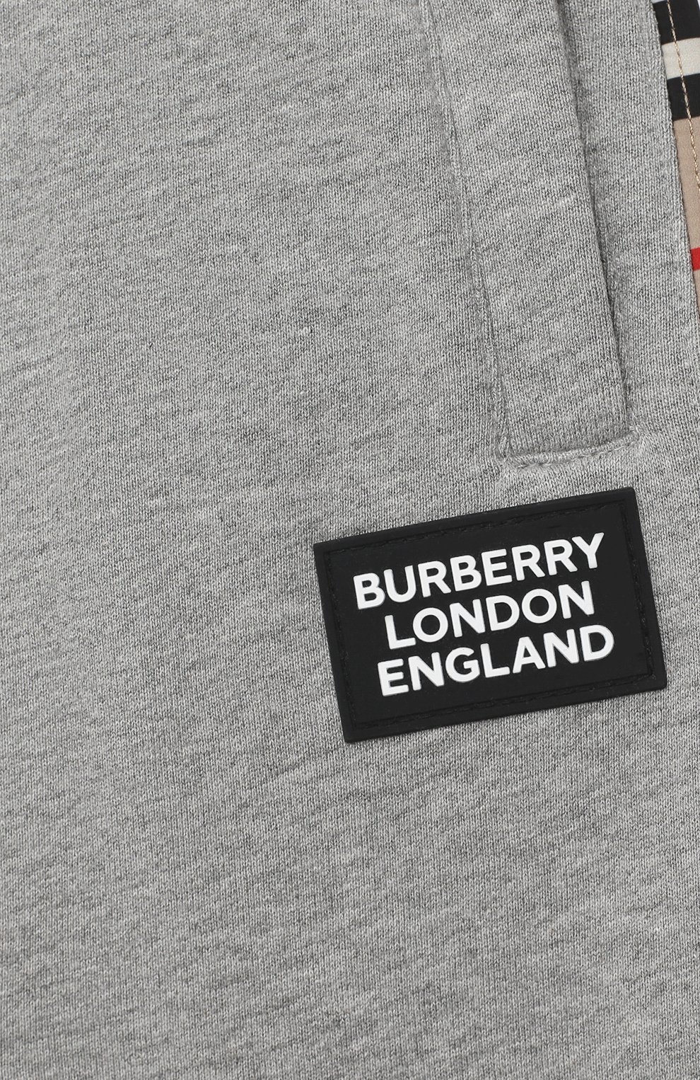 Хлопковые джоггеры BURBERRY серого цвета по цене 11650 руб., арт. 8031666, фото 3 Хлопковые джоггеры BURBERRY, арт. 8031666, фото 3