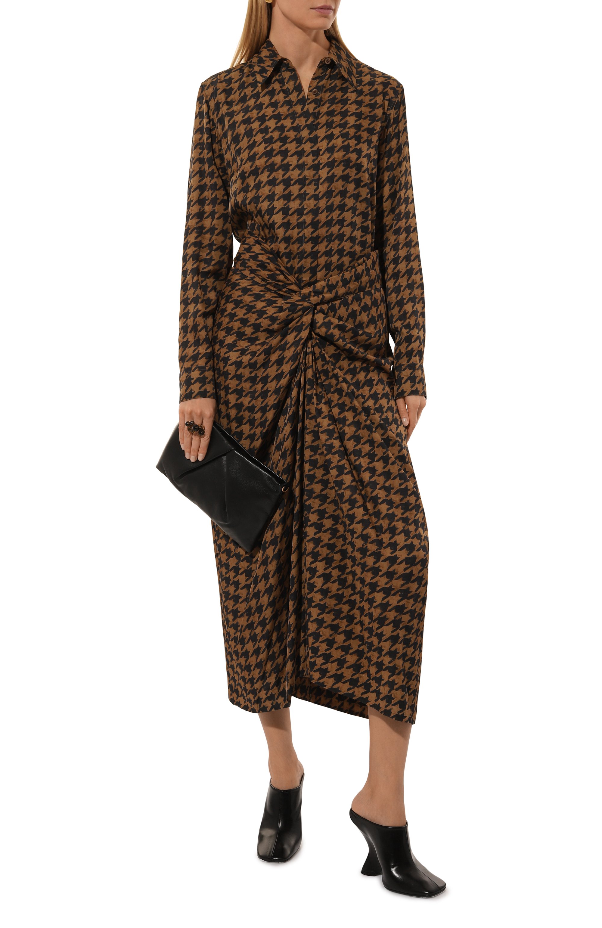 Сумка DRIES VAN NOTEN черного цвета по цене 59950 руб., арт. 242-012107-190, фото 7 Сумка DRIES VAN NOTEN, арт. 242-012107-190, фото 7