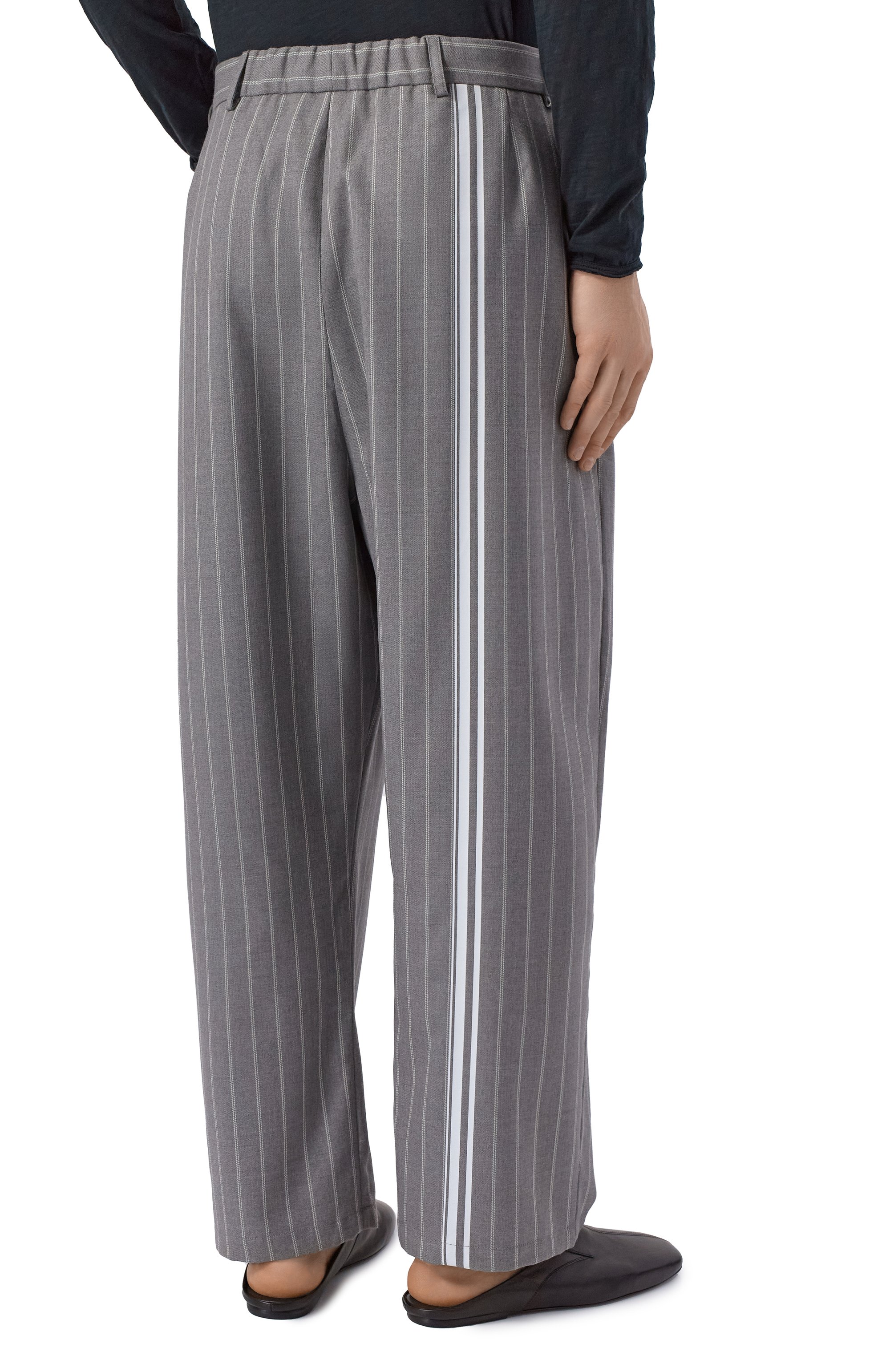 Шерстяные брюки MORDECAI серого цвета по цене 88400 руб., арт. 26E96MRU34L_001, фото 4 Шерстяные брюки MORDECAI, арт. 26E96MRU34L_001, фото 4