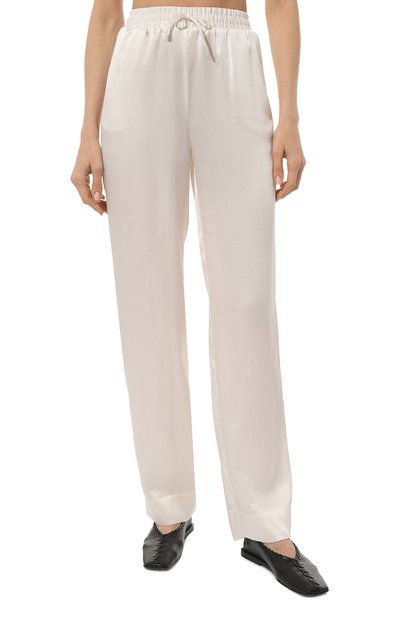 Брюки из вискозы NOBLE&BRULEE молочного цвета по цене 45000 руб., арт. NB22/310322, фото 3 Брюки из вискозы NOBLE&BRULEE, арт. NB22/310322, фото 3