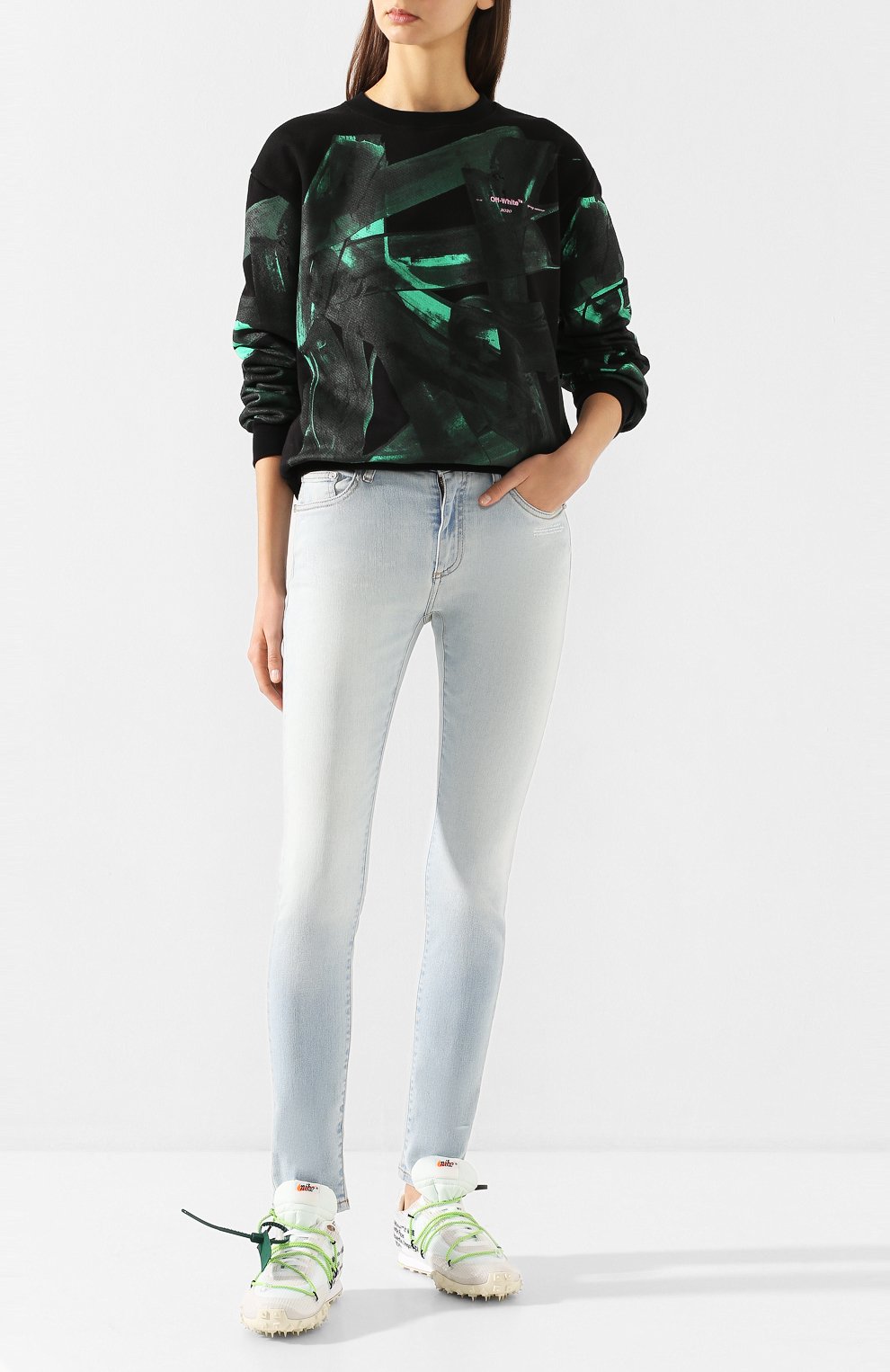 Джинсы OFF-WHITE голубого цвета по цене 49950 руб., арт. 0WYA003R20H300687100, фото 2 Джинсы OFF-WHITE, арт. 0WYA003R20H300687100, фото 2