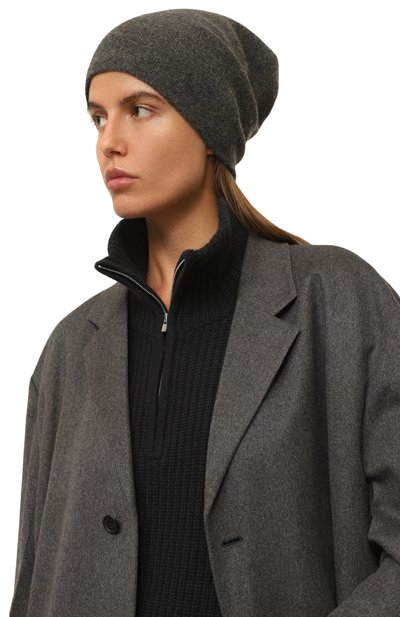 Кашемировая шапка TEGIN серого цвета по цене 14850 руб., арт. 3766A, фото 2 Кашемировая шапка TEGIN, арт. 3766A, фото 2