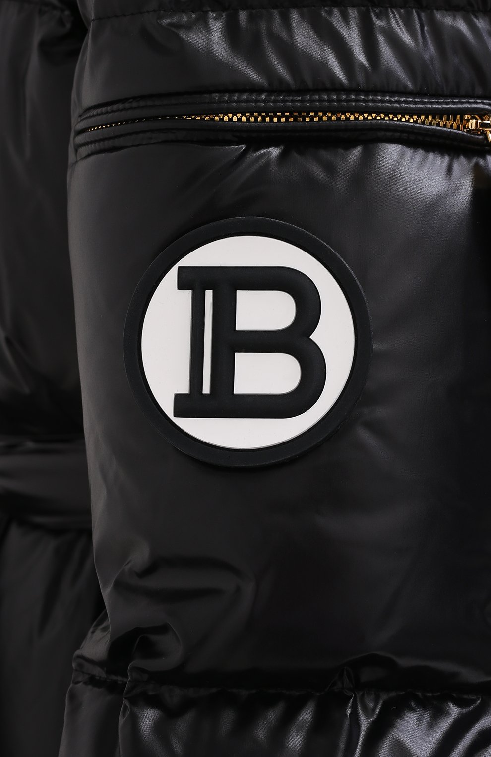 Пуховик BALMAIN черного цвета по цене 549500 руб., арт. UF19441/X349, фото 6 Пуховик BALMAIN, арт. UF19441/X349, фото 6