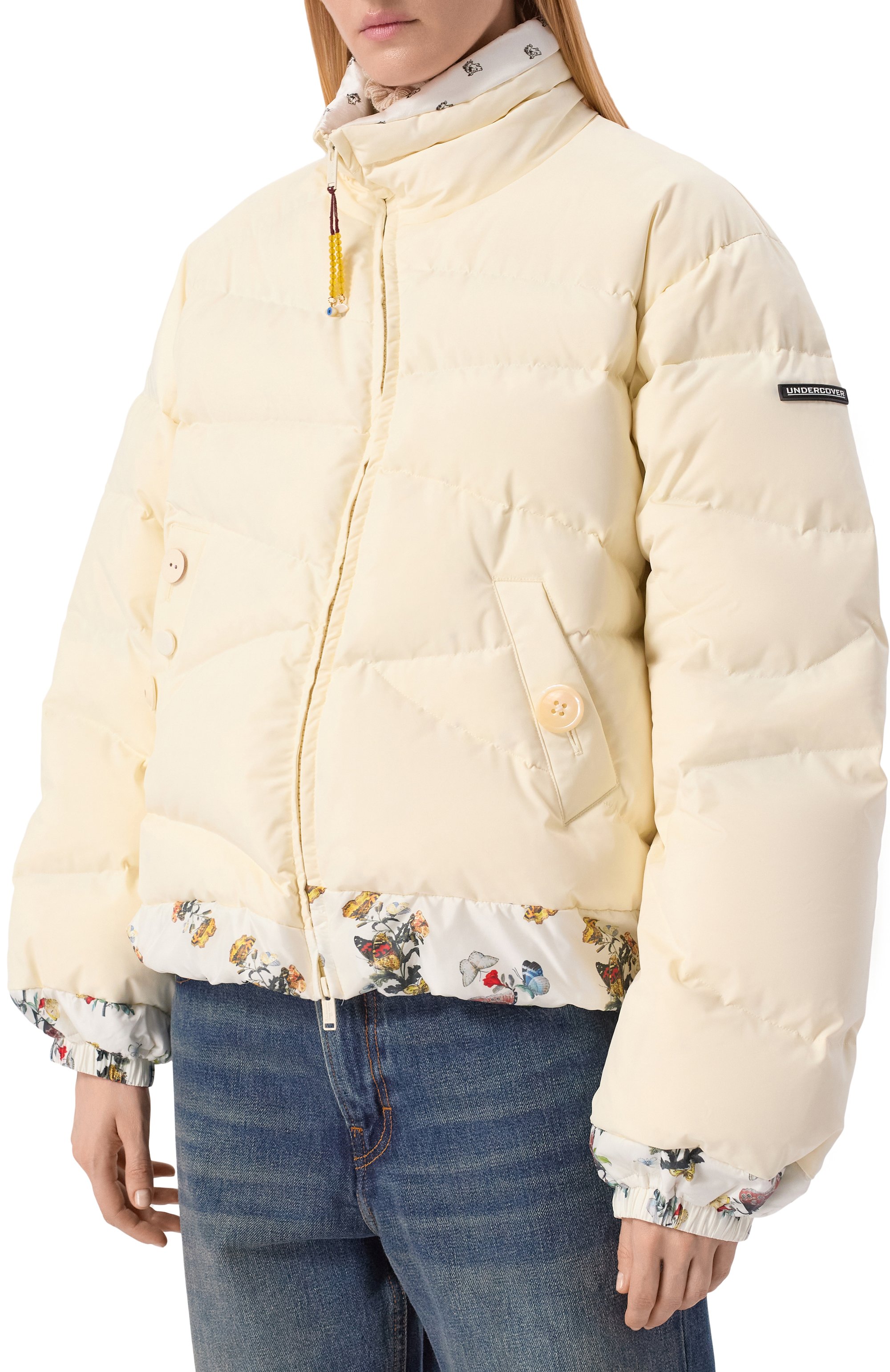 Пуховик UNDERCOVER кремового цвета по цене 294000 руб., арт. UC2E1201, фото 3 Пуховик UNDERCOVER, арт. UC2E1201, фото 3