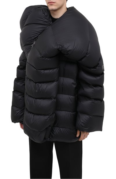 Пуховик moncler + rick owens MONCLER черного цвета по цене 167500 руб., арт. MU20F0002/C0594, фото 3 Пуховик moncler + rick owens MONCLER, арт. MU20F0002/C0594, фото 3