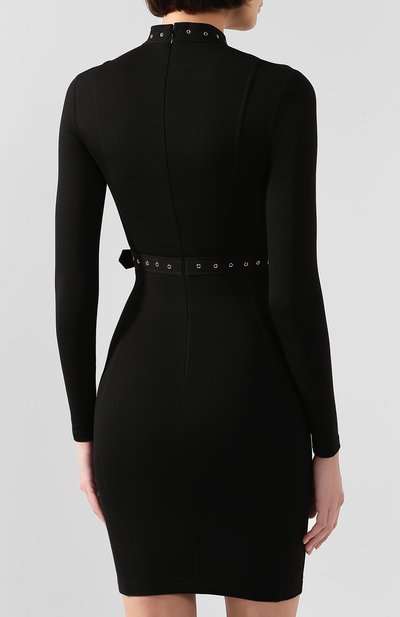 Платье VERSACE JEANS COUTURE черного цвета по цене 28300 руб., арт. D2HUB421-UDM921/11682, фото 4 Платье VERSACE JEANS COUTURE, арт. D2HUB421-UDM921/11682, фото 4