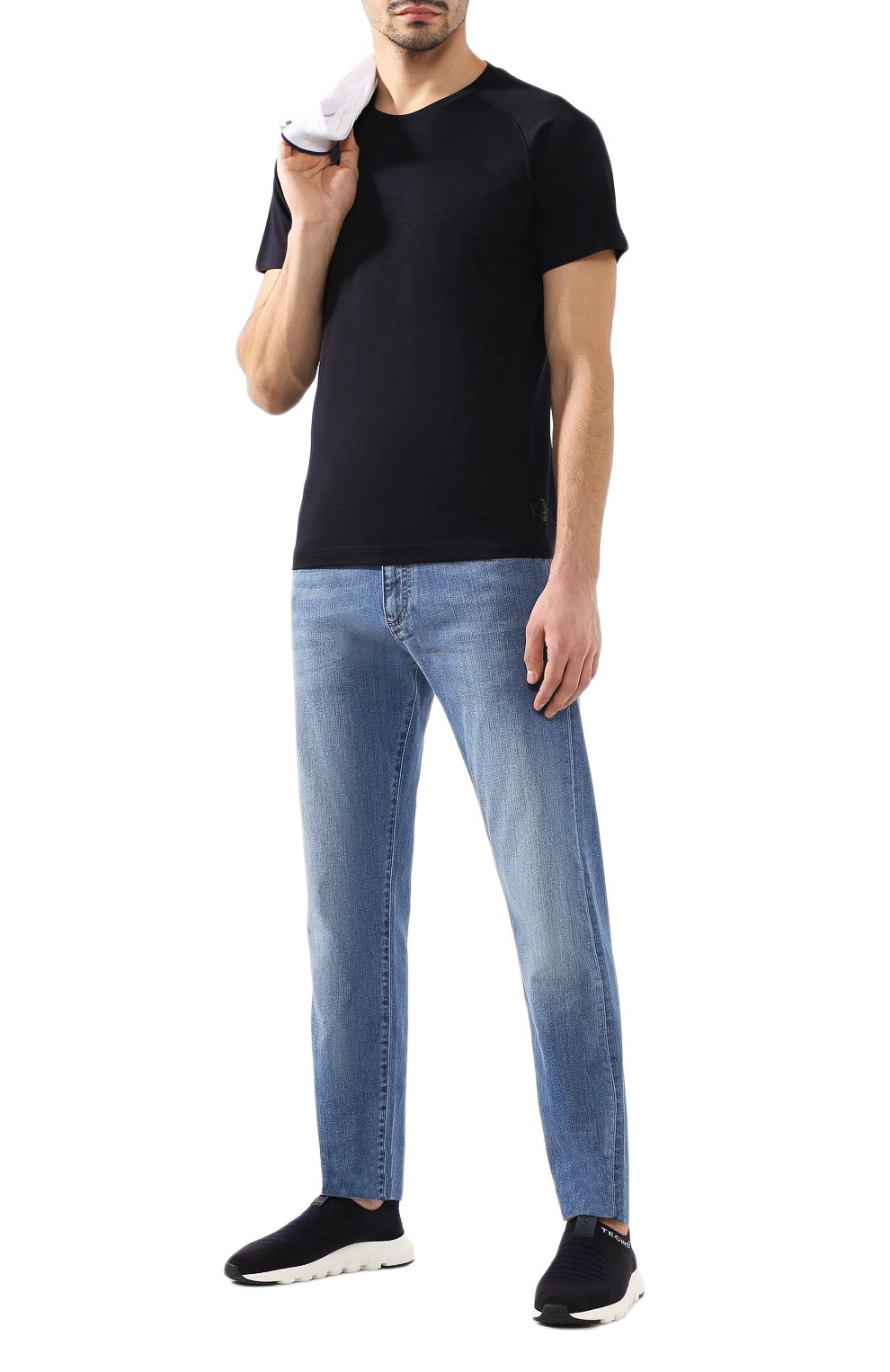 Шерстяная футболка ZEGNA темно-синего цвета по цене 29950 руб., арт. V8390/ZZT653, фото 2 Шерстяная футболка ZEGNA, арт. V8390/ZZT653, фото 2