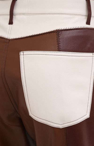 Брюки NANUSHKA коричневого цвета по цене 57850 руб., арт. VINNI_BR0WN PATCH_VEGAN LEATHER, фото 5 Брюки NANUSHKA, арт. VINNI_BR0WN PATCH_VEGAN LEATHER, фото 5