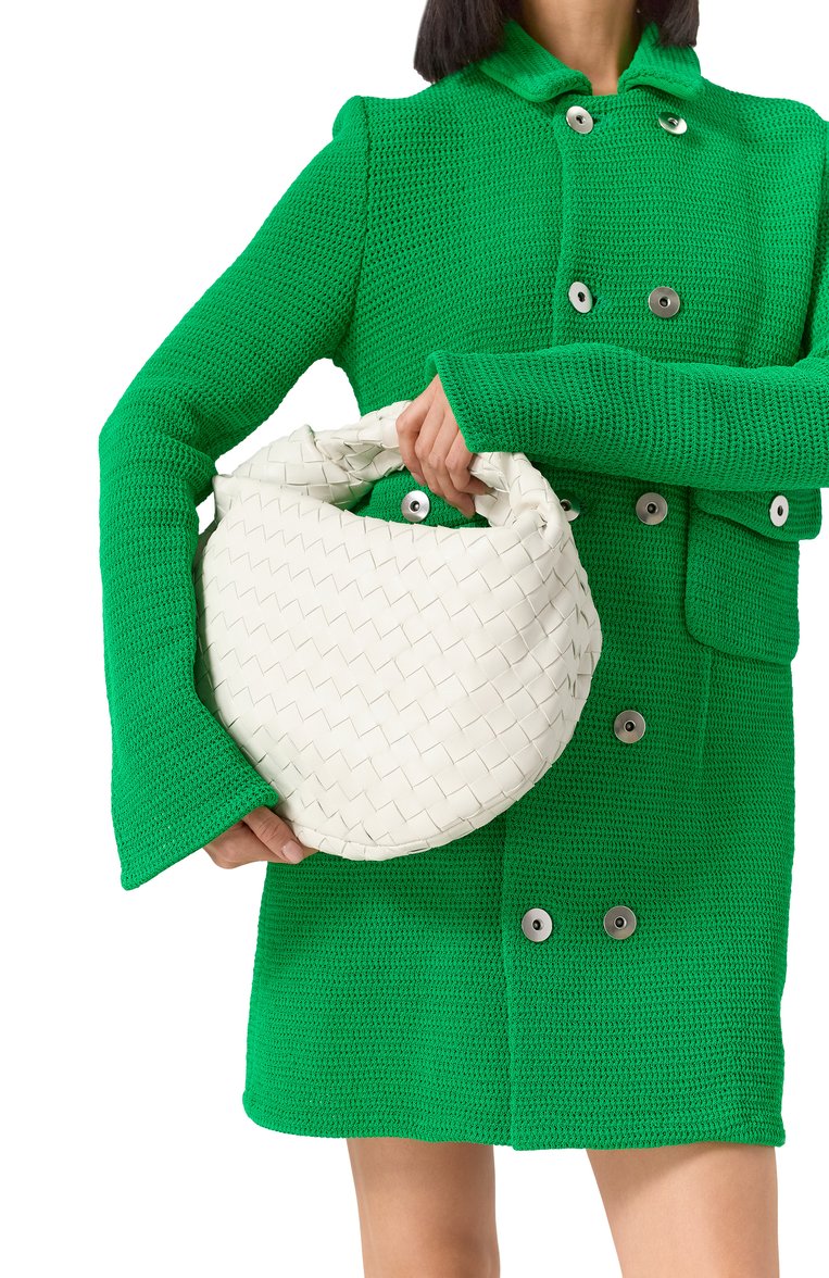 Женская сумка jodie teen BOTTEGA VENETA белого цвета, арт. 690225/VCPP0 | Фото 2 (Материал: Натуральная кожа; Размер: large; Сумки-технические: Сумки top-handle; Автоматизация состава: Проставлено; Автоматизация ТО: Проставлено)