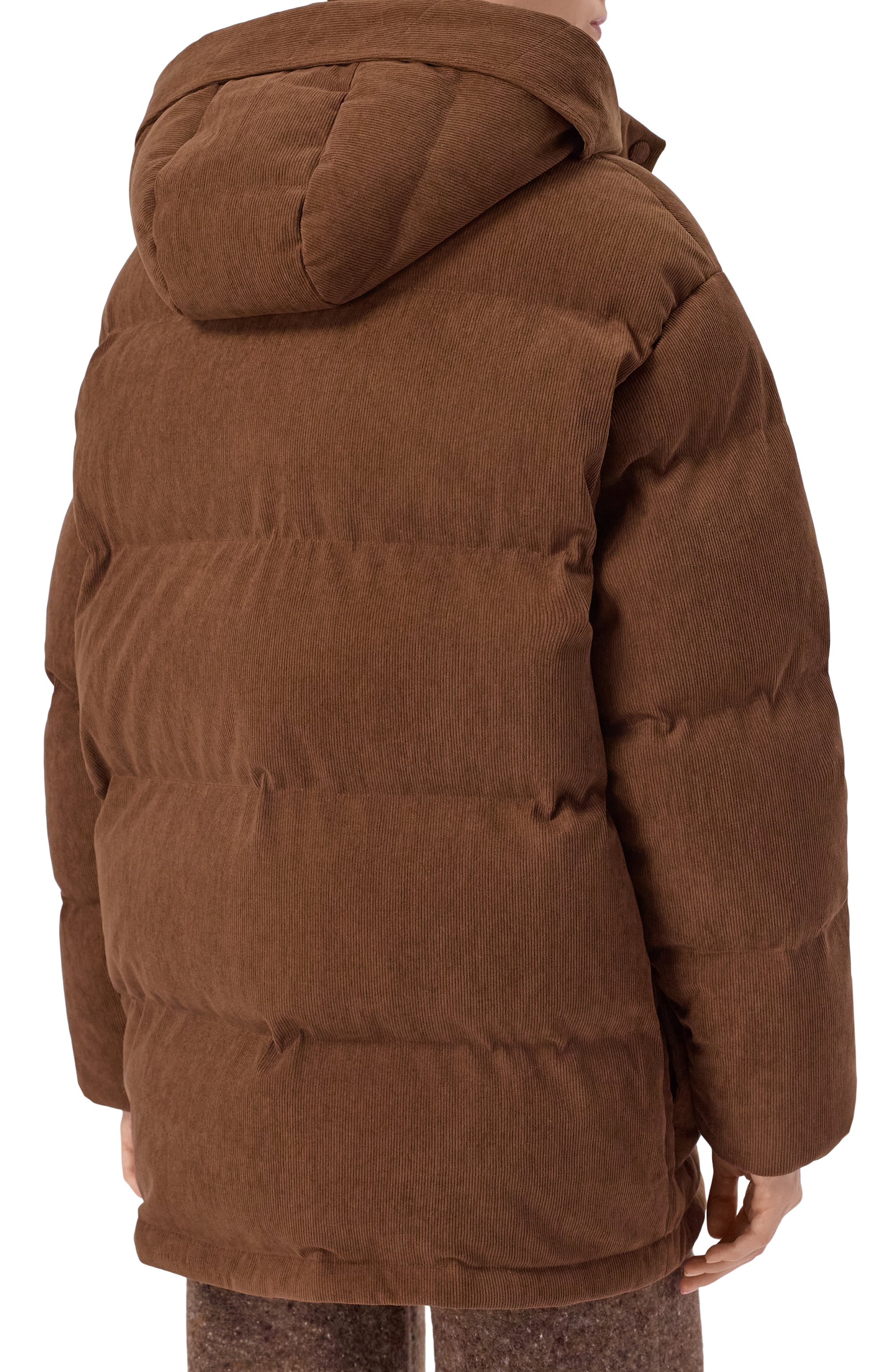 Вельветовый пуховик ADDICTED коричневого цвета по цене 108500 руб., арт. MD224-1, фото 4 Вельветовый пуховик ADDICTED, арт. MD224-1, фото 4