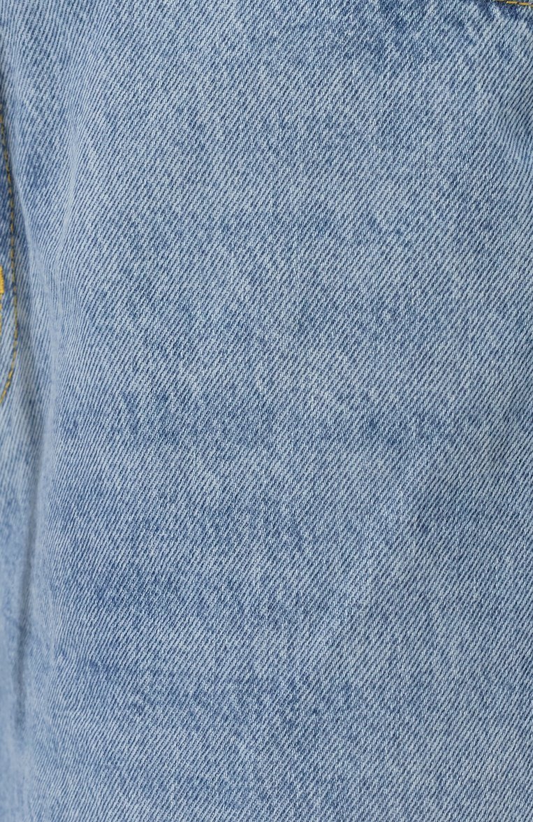 Женские джинсы M05CH1NO JEANS голубого цвета, арт. A0314/3217 | Фото 6 (Материал внешний: Хлопок, Деним; Длина (брюки, джинсы): Стандартные; Стили: Кэжуэл; Кросс-КТ: Деним; Силуэт Ж (брюки и джинсы): Широкие; Детали: Делаве)