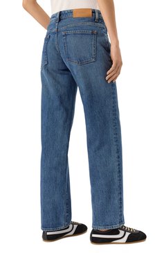 Женские джинсы 7 FOR ALL MANKIND синего цвета, арт. JSIYC100JA | Фото 4 (Драгоценные камни: Проставлено; Материал сплава: Проставлено; Длина (брюки, джинсы): Стандартные; Детали: Делаве; Стили: Кэжуэл; Материал внешний: Деним, Хлопок; Силуэт Ж (брюки и джинсы): Прямые; Кросс-КТ: Деним)