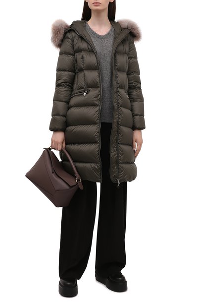 Пуховая парка boedic MONCLER хаки цвета по цене 271500 руб., арт. G2-093-1A001-16-5396Q, фото 2 Пуховая парка boedic MONCLER, арт. G2-093-1A001-16-5396Q, фото 2
