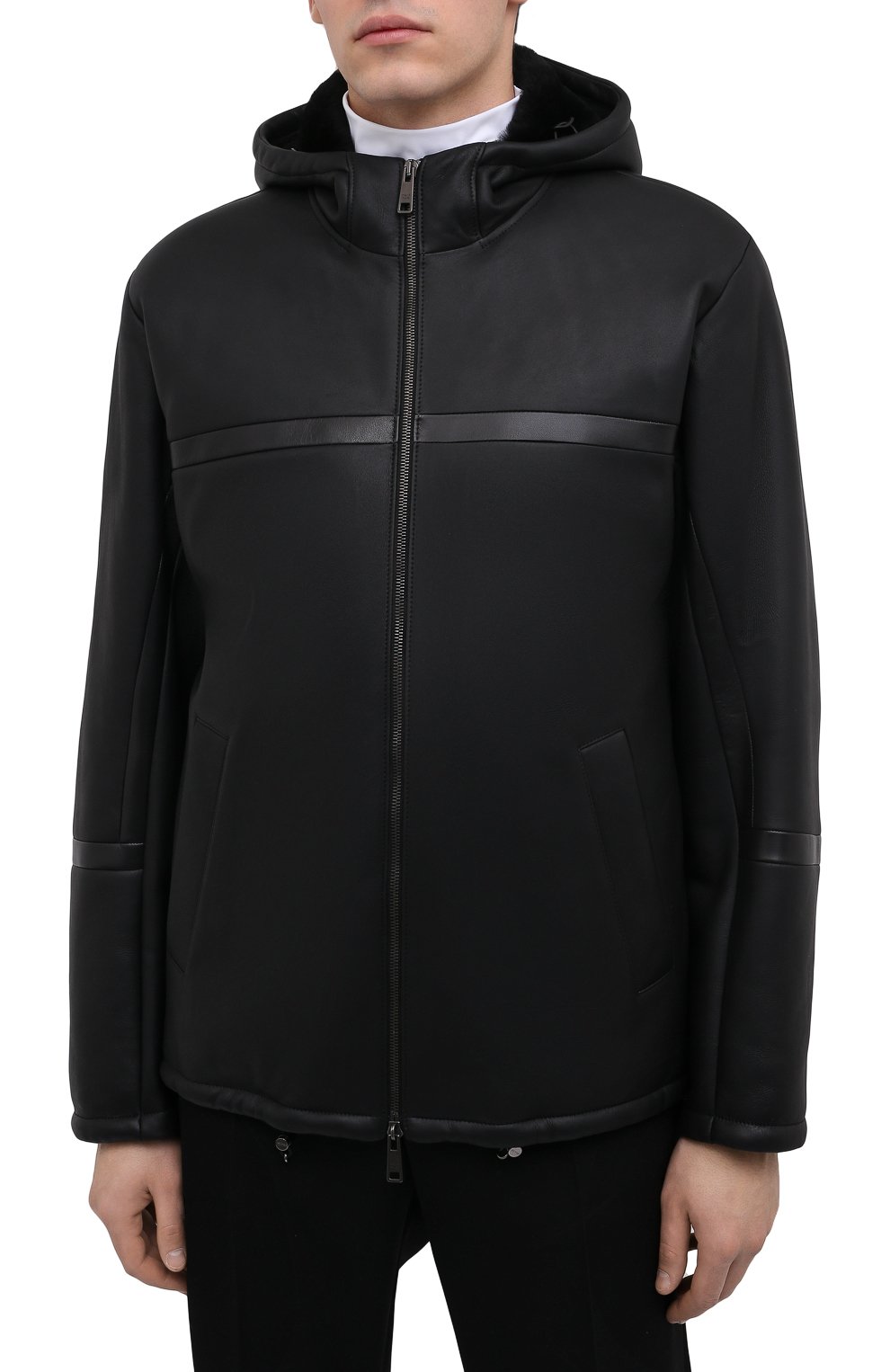 Дубленка из овчины PRADA черного цвета по цене 640000 руб., арт. UPW395-1H44-F0806, фото 3 Дубленка из овчины PRADA, арт. UPW395-1H44-F0806, фото 3