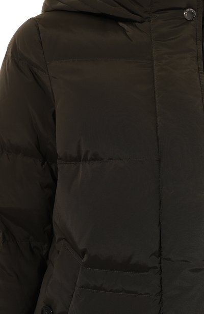 Пуховик WOOLRICH хаки цвета по цене 107500 руб., арт. CFWWOU0697FRUT1148, фото 5 Пуховик WOOLRICH, арт. CFWWOU0697FRUT1148, фото 5
