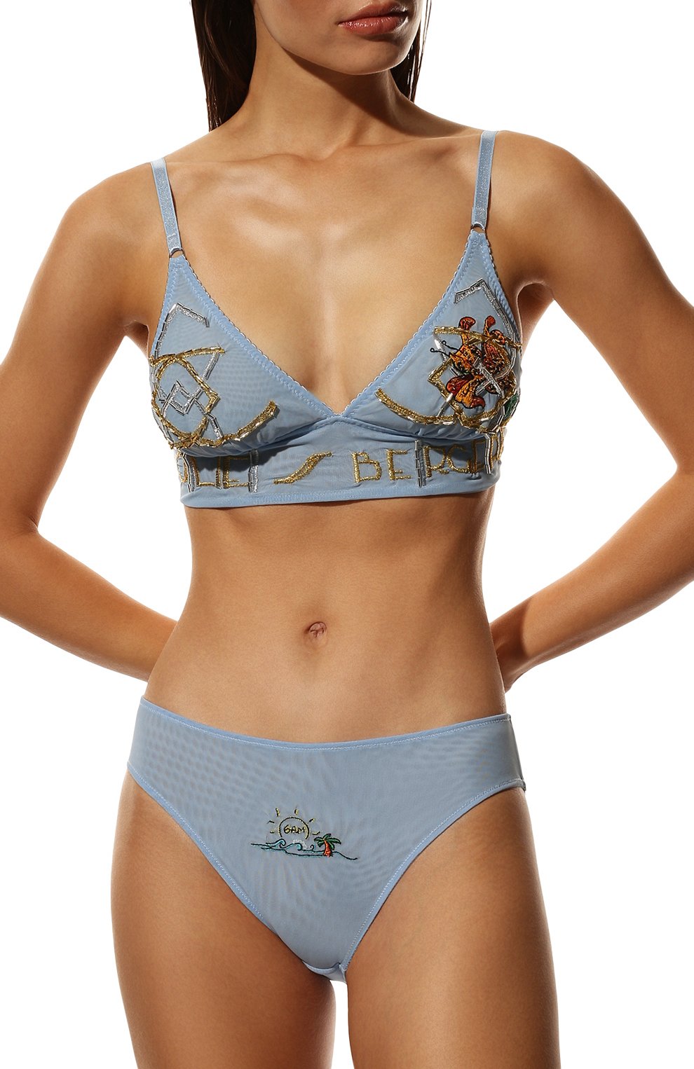 Бюстгальтер с мягкой чашкой LOVE & SWANS голубого цвета по цене 12000 руб., арт. TLB80AB, фото 2 Бюстгальтер с мягкой чашкой LOVE & SWANS, арт. TLB80AB, фото 2