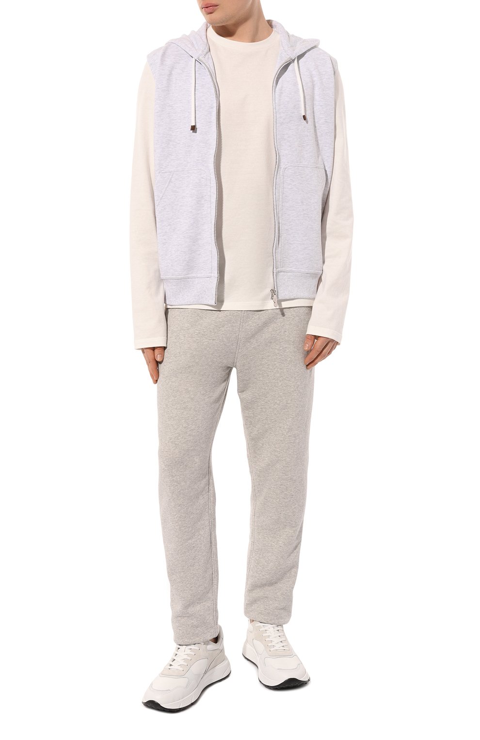 Хлопковый жилет BRUNELLO CUCINELLI светло-серого цвета по цене 84750 руб., арт. M0T35B2281, фото 2 Хлопковый жилет BRUNELLO CUCINELLI, арт. M0T35B2281, фото 2