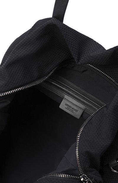 Сумка holdall weekender GIORGIO ARMANI черного цвета по цене 299500 руб., арт. GM004353/AF24478, фото 4 Сумка holdall weekender GIORGIO ARMANI, арт. GM004353/AF24478, фото 4