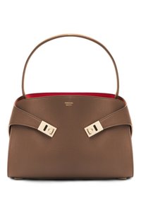 Коричневый