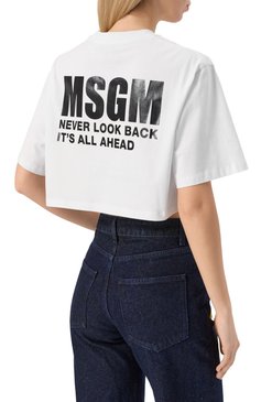 Женская хлопковая футболка MSGM белого цвета, арт. 3841MDM94/257002 | Фото 4 (Длина (для топов): Укороченные; Рукава: Короткие; Драгоценные камни: Проставлено; Материал сплава: Проставлено; Стили: Кэжуэл; Принт: С принтом; Материал внешний: Хлопок)