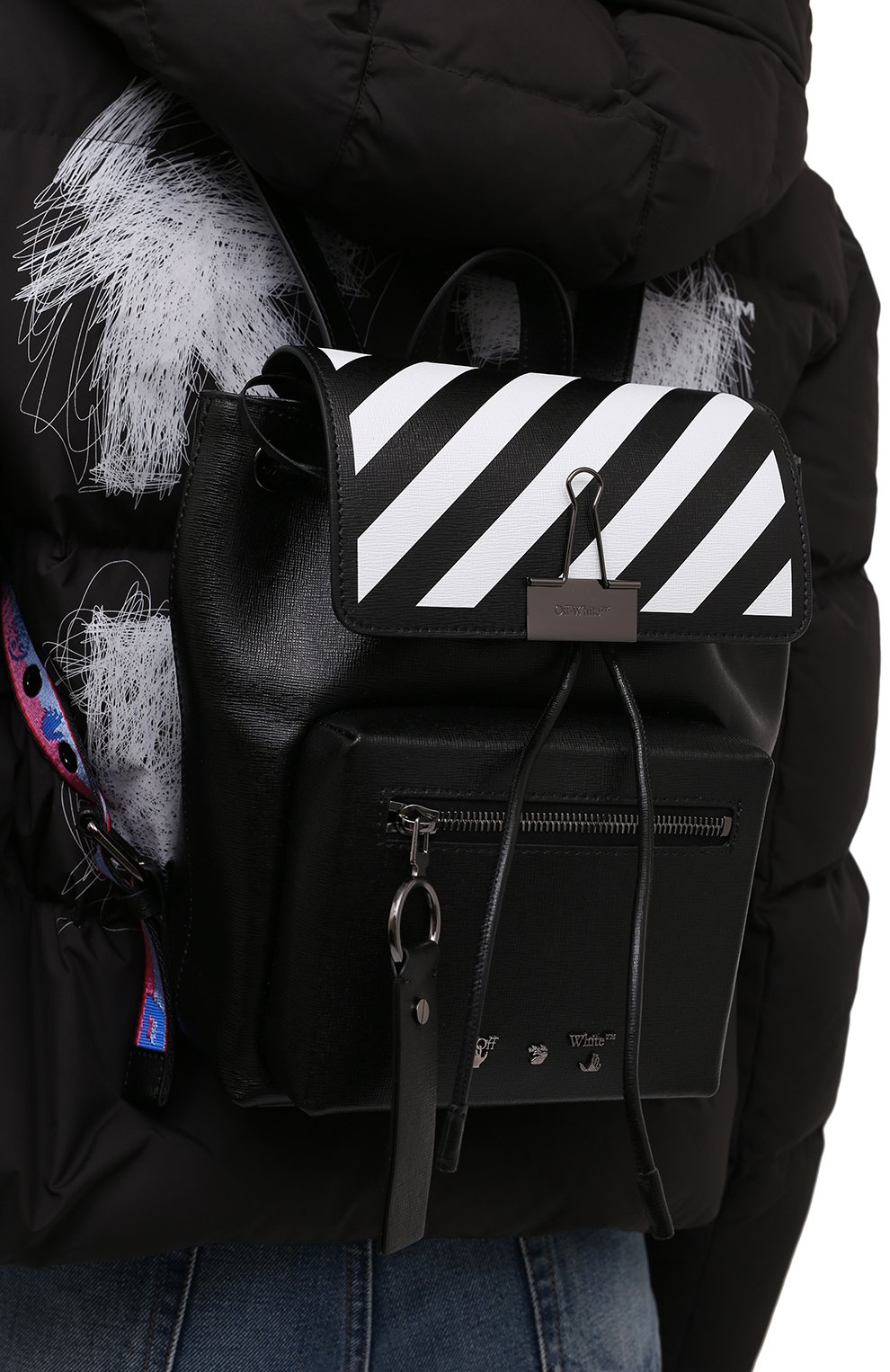 Женский рюкзак OFF-WHITE черного цвета, арт. 0WNB007F21LEA001 | Фото 2 (Размер: medium; Материал: Натуральная кожа; Материал сплава: Проставлено; Драгоценные камни: Проставлено; Стили: Кэжуэл)