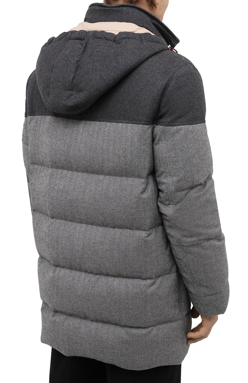 Пуховик из шерсти и кашемира BRUNELLO CUCINELLI серого цвета по цене 545000 руб., арт. MN4661848, фото 4 Пуховик из шерсти и кашемира BRUNELLO CUCINELLI, арт. MN4661848, фото 4