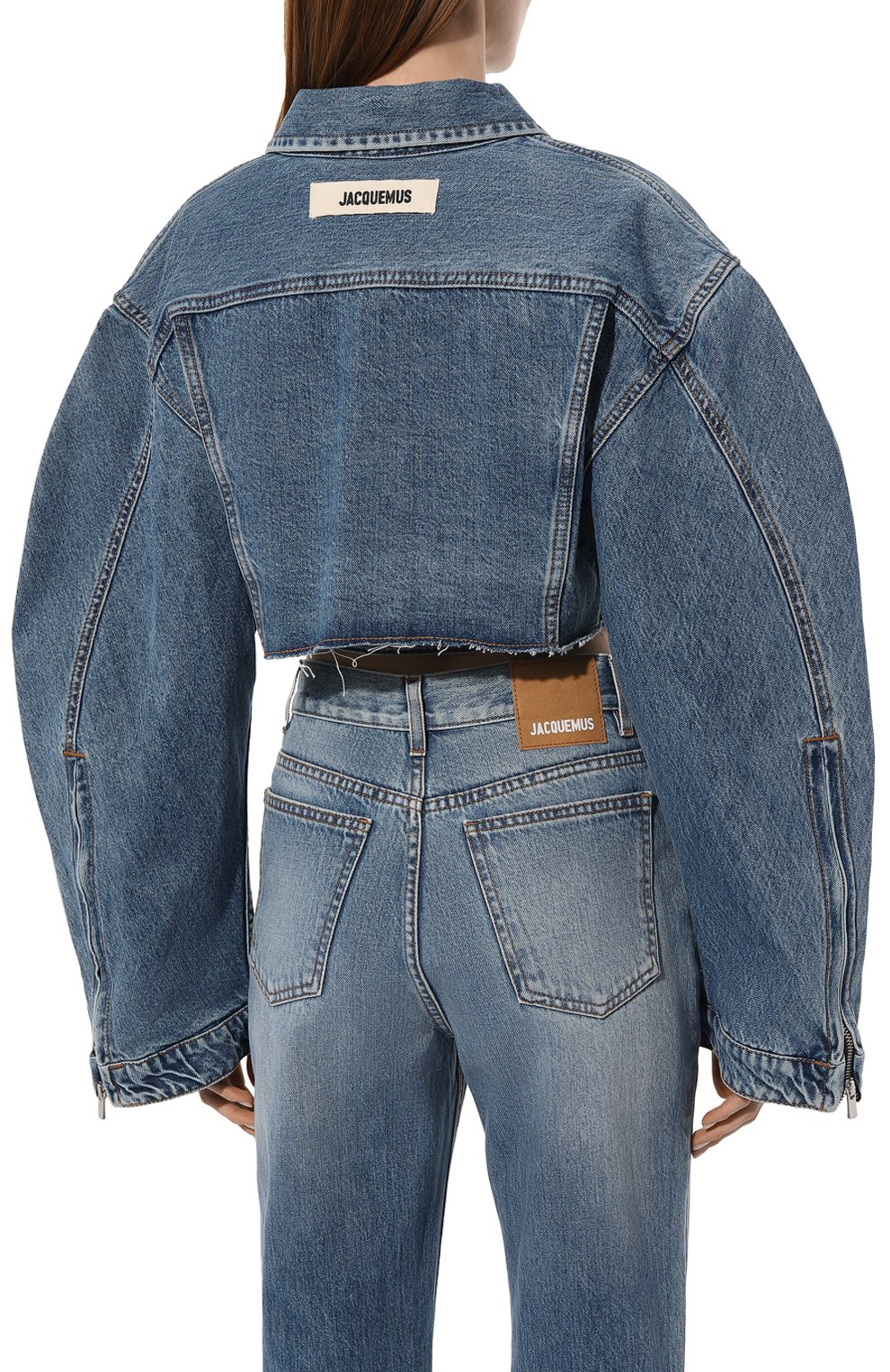 Джинсовая куртка JACQUEMUS голубого цвета по цене 99500 руб., арт. 23H/233DE021-1015, фото 4 Джинсовая куртка JACQUEMUS, арт. 23H/233DE021-1015, фото 4