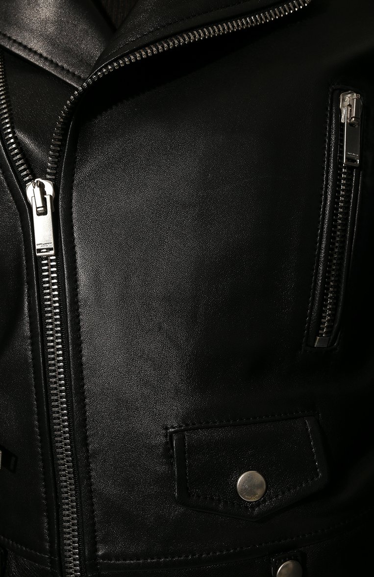 Женская кожаная куртка SAINT LAURENT черного цвета, арт. 481862/Y5YA2 | Фото 5 (Рукава: Длинные; Материал подклада: Купро; Женское Кросс-КТ: Замша и кожа; Длин�а (верхняя одежда): Короткие; Кросс-КТ: Куртка, Утепленные; Материал внешний: Натуральная кожа; Ювелирные украшения: Назначено)