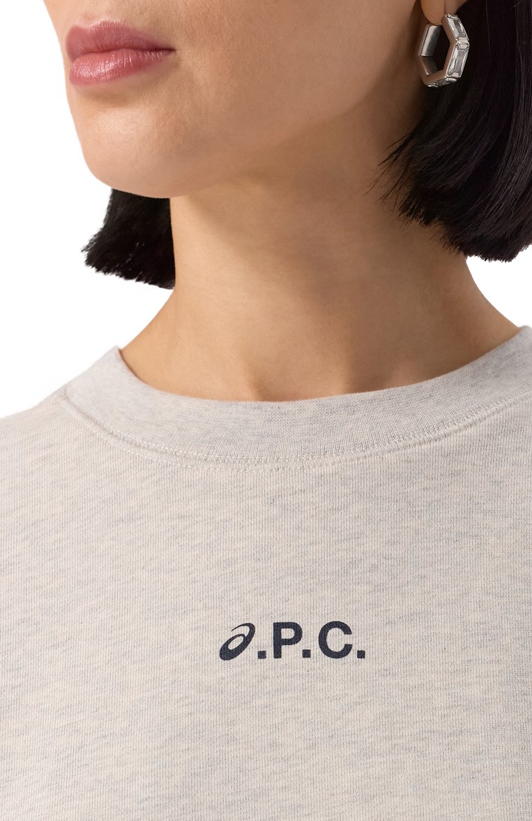 Женский хлопковый свитшот a.p.c. x asics A.P.C. серого цвета, арт. C0EZD-F27959 | Фото 5 (Автоматизация состава: Проставлено; Рукава: Длинные; Длина (для топов): Стандартные; Материал внешний: Хлопок; Автоматизация ТО: Проставлено; Стили: Спорт-шик; Женское Кросс-КТ: Свитшот-одежда)