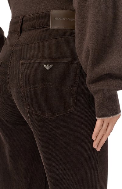 Вельветовые брюки EMPORIO ARMANI коричневого цвета по цене 36000 руб., арт. EW003498/AF17028, фото 5 Вельветовые брюки EMPORIO ARMANI, арт. EW003498/AF17028, фото 5