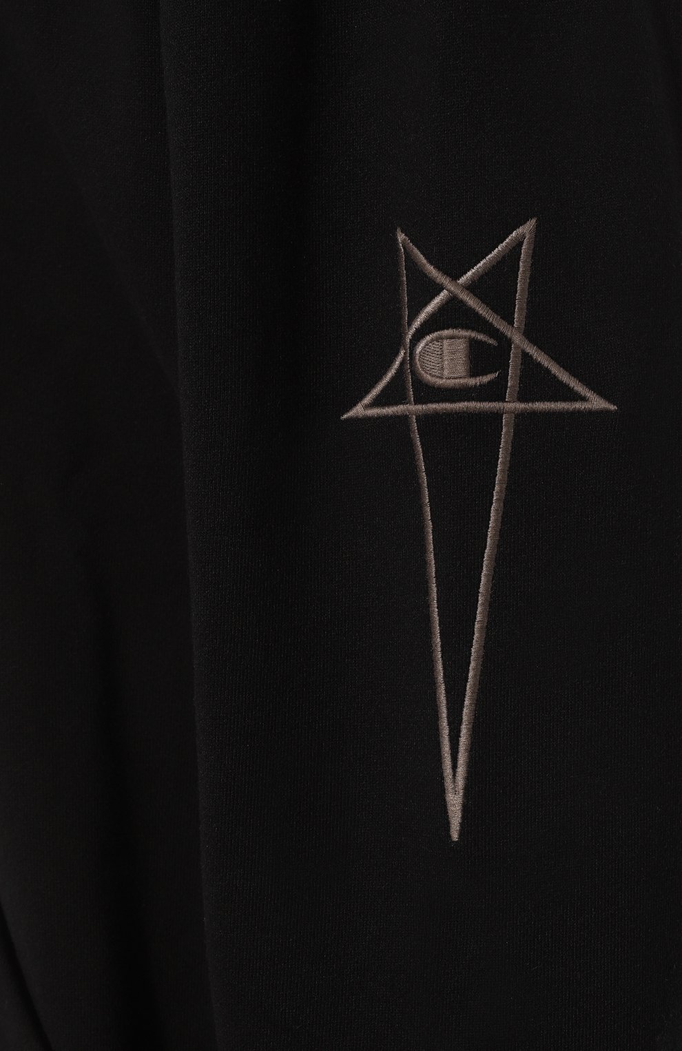 Хлопковая толстовка rick owens x champion RICK OWENS черного цвета по цене 79150 руб., арт. CM01D0463/CHFE, фото 5 Хлопковая толстовка rick owens x champion RICK OWENS, арт. CM01D0463/CHFE, фото 5