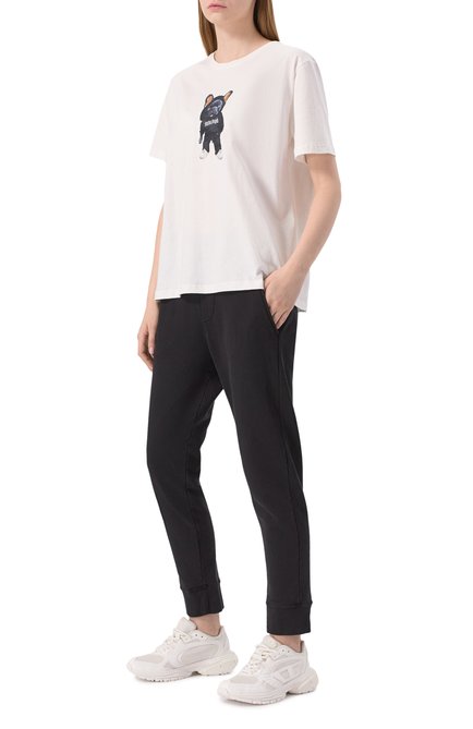 Женские хлопковые джоггеры DSQUARED2 черного цвета, арт. S72KA1291/S25462 | Фото 2 (Длина (брюки, джинсы): Стандартные; Материал внешний: Хлопок; Драгоценные камни: Проставлено; Материал сплава: Проставлено)