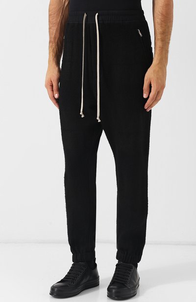 Шерстяные брюки прямого кроя с поясом на кулиске RICK OWENS черного цвета по цене 59650 руб., арт. RU18F1394/WH, фото 3 Шерстяные брюки прямого кроя с поясом на кулиске RICK OWENS, арт. RU18F1394/WH, фото 3