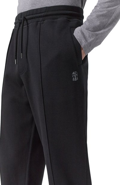 Брюки из хлопка и кашемира BRUNELLO CUCINELLI черного цвета по цене 82950 руб., арт. MM831B2331, фото 5 Брюки из хлопка и кашемира BRUNELLO CUCINELLI, арт. MM831B2331, фото 5