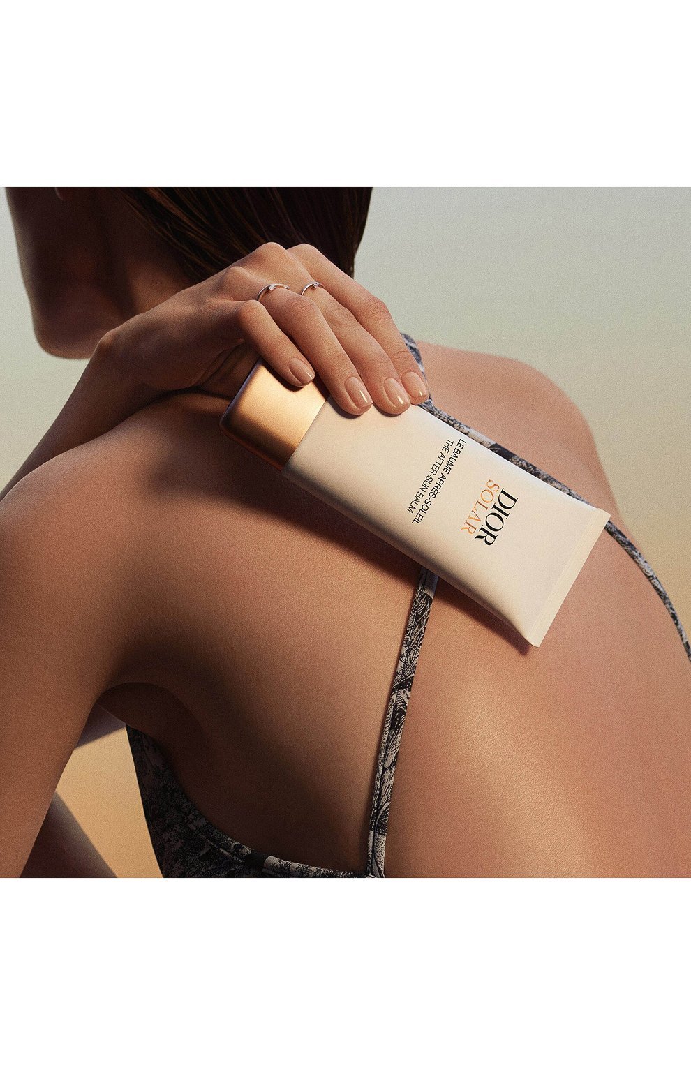 Бальзам после загара dior solar (150ml) DIOR бесцветного цвета по цене 5650 руб., арт. C099700265, фото 3 Бальзам после загара dior solar (150ml) DIOR, арт. C099700265, фото 3