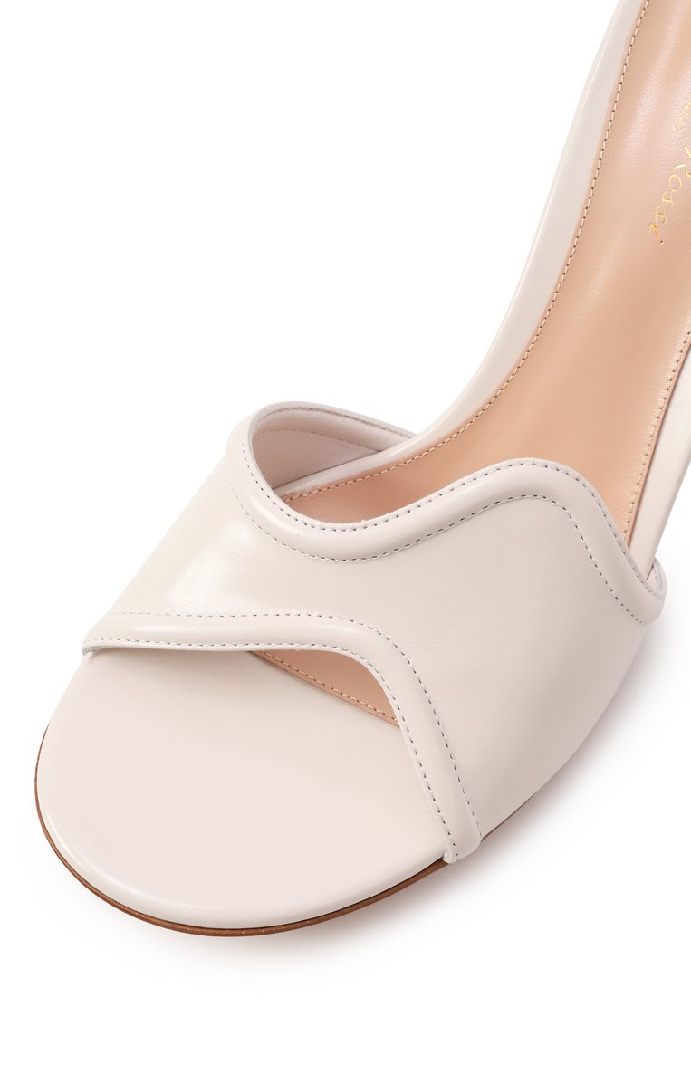 Женские кожаные мюли lucrezia 70 GIANVITO ROSSI молочного цвета, арт. G15070.70RIC.NUI0FFW | Фото 7 (Драгоценные камни: Проставлено; Подошва: Плоская; Каблук высота: Высокий; Материал сплава: Проставлено; Материал внешний: Натуральная кожа; Материал внутренний: Натуральная кожа; Каблук тип: Шпилька)