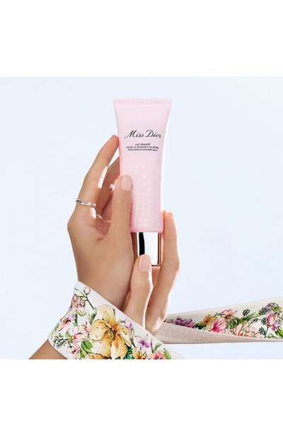 Молочко для тела с отшелушивающим эффектом miss dior rose granita shower milk (75ml) DIOR, арт. C099700545, фото 3