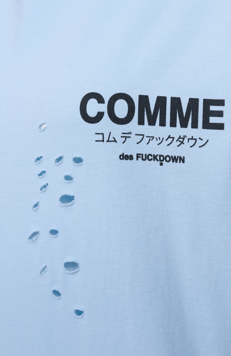 Женская хлопковая футболка COMME DES FUCKDOWN голубого цвета, арт. CFABW01310 | Фото 6 (Материал внешний: Хлопок; Длина (для топов): Стандартные; Рукава: 3/4; Принт: С принтом; Стили: Гранж)