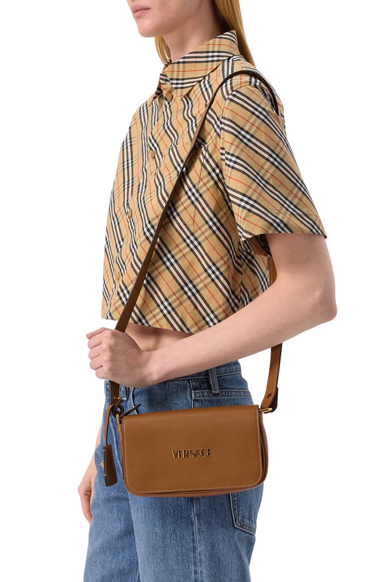 Женская сумка tag mini VERSACE коричневого цвета, арт. 1018747/1A13171 | Фото 2 (Материал: Натуральная кожа; Ремень/цепочка: На ремешке; Размер: mini; Автоматизация ТО: Проставлено; Автоматизация состава: Проставлено)