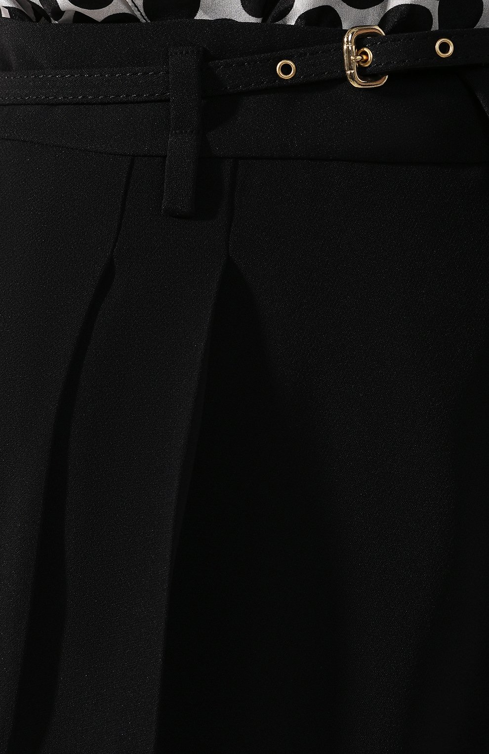 Брюки со стрелками REDVALENTINO черного цвета по цене 72650 руб., арт. TR3RBC25/2EU, фото 5 Брюки со стрелками REDVALENTINO, арт. TR3RBC25/2EU, фото 5