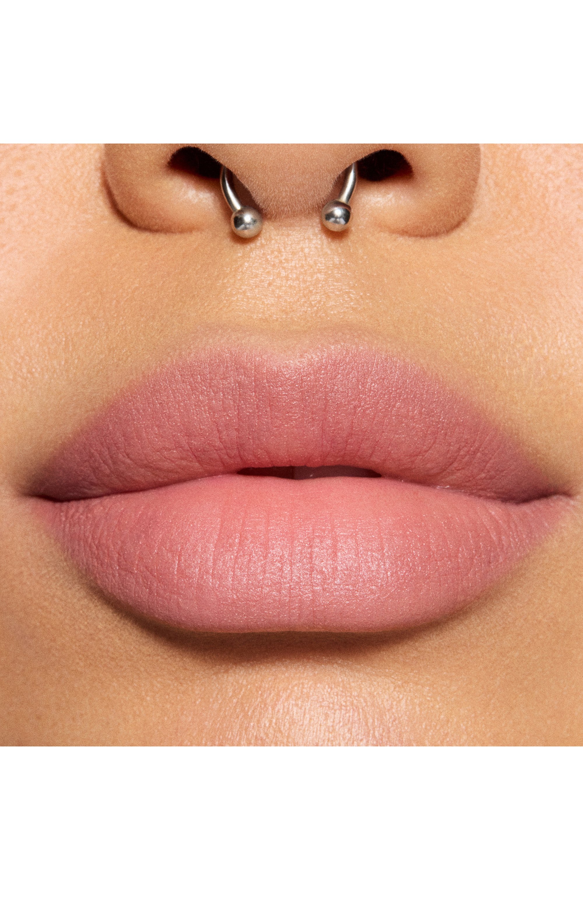 Муссовый тинт для губ и щек powder kiss lip+cheek mousse, оттенок velvet teddy (5ml) MAC, арт. SAND-59, фото 4